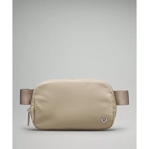 Everywhere Belt Bag 1L - Raw Linen - Picture 1 of 6